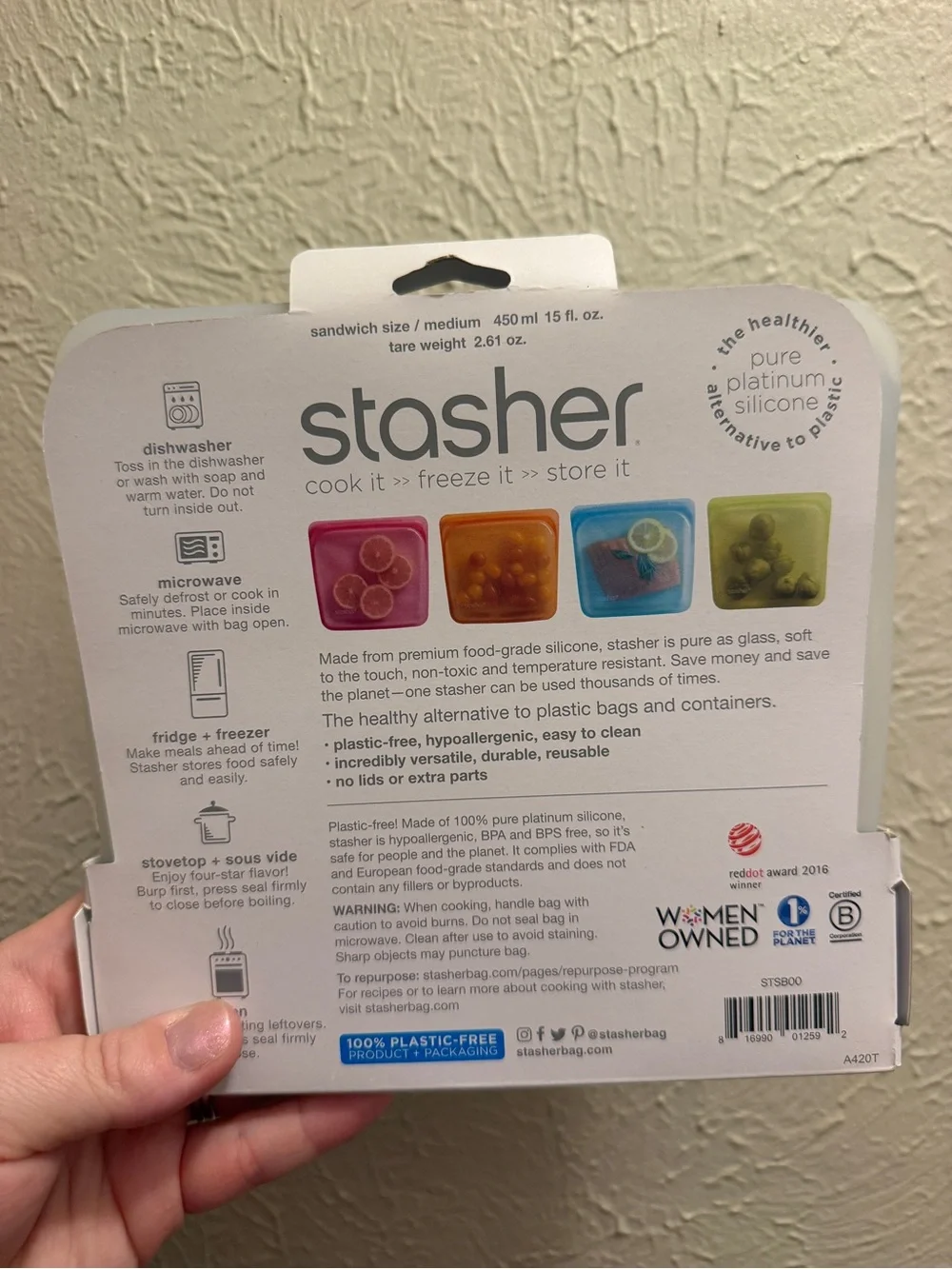 NWT Reusable Stasher Silicone Food Storage - Clear- Sandwich Size/Medium 450 ml